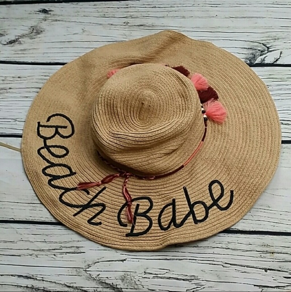 Accessories - Beach Babe floppy beach hat O/S tassels